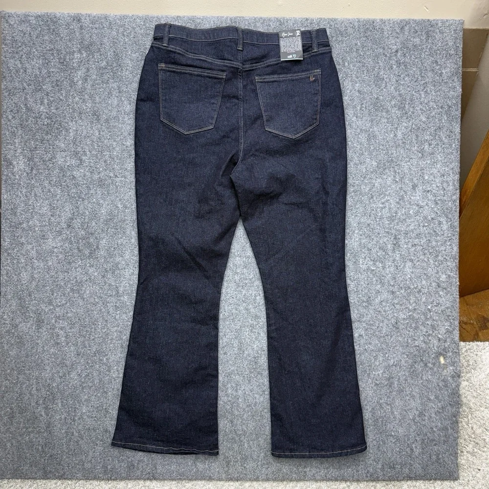 Lularoe Flare Jeans Women's size 32‎ Dark wash 32x32 Denim